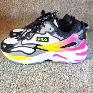 FILA Men's RAY TRACER APEX 1RM02034-115 Shoe Sneakers Joggers Size 9 NEW